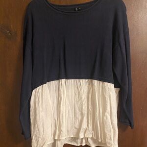 Black Color-Block Long Sleeve Rounded Neckline Blouse